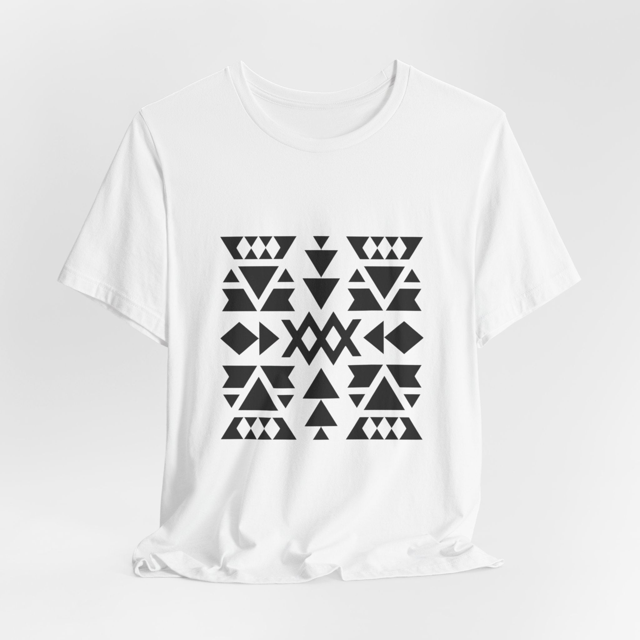 Geometrisk Stamme-mønster T-Shirt